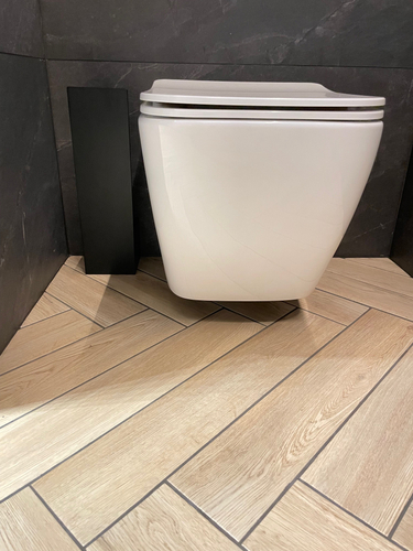 Uchwyt na szczotkę WC FERMARE - Czarny