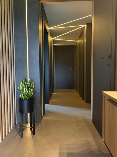 Kwietnik, stojak na kwiaty metalowy VELO 40cm - Czarny