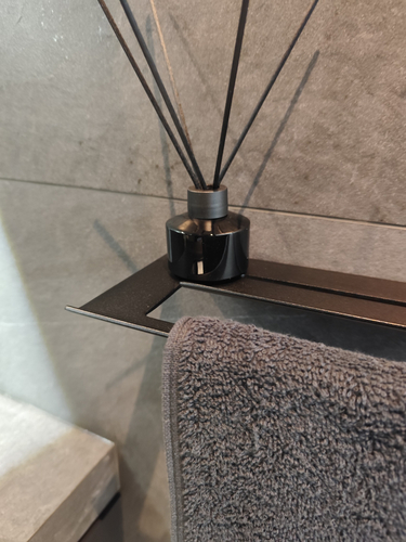 Wieszak Uchwyt na ręcznik wiszący MODERNO - Czarny